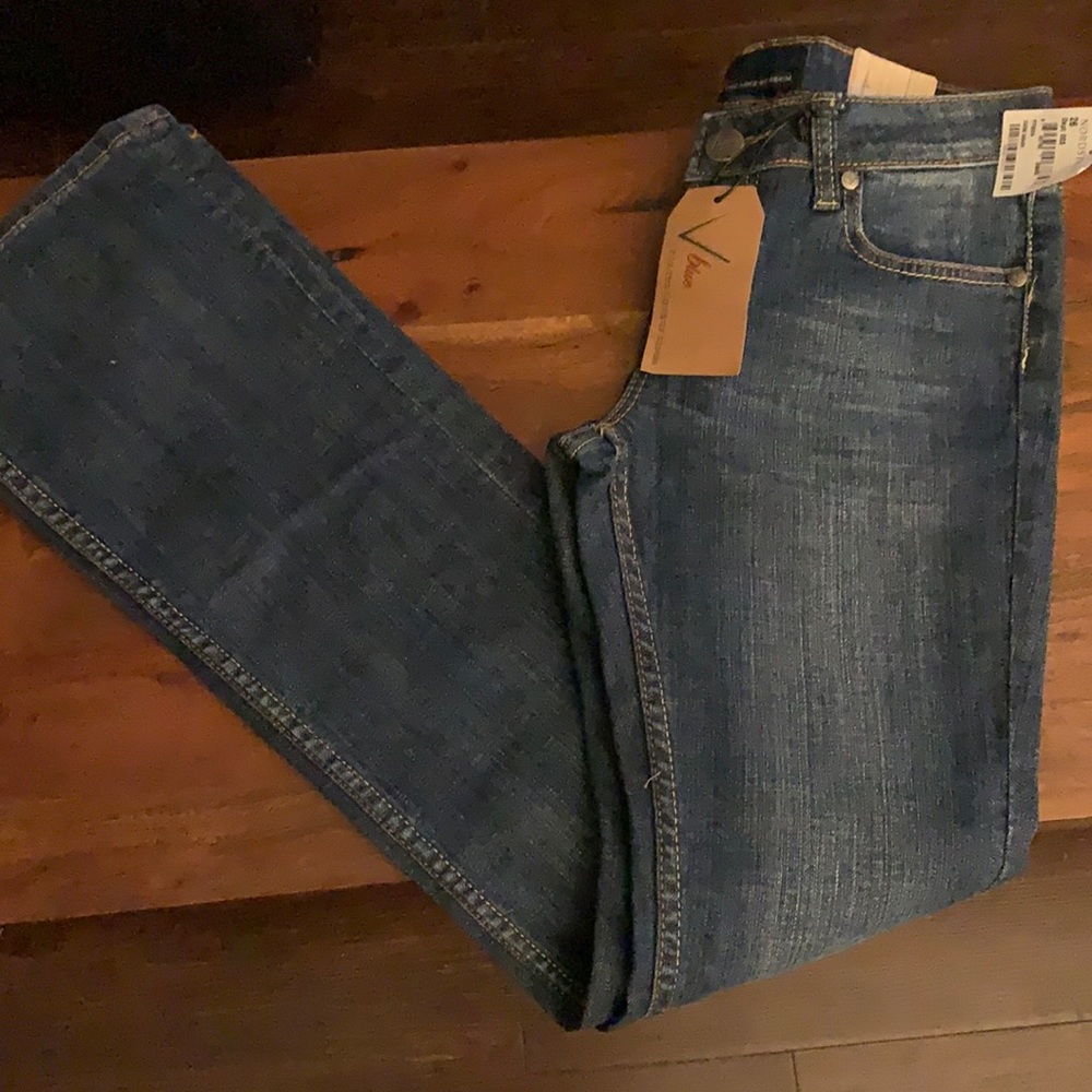 Women’s v blue jeans